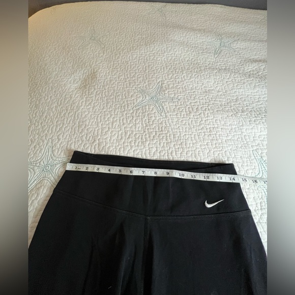 Nike Dri-fit Lowrise Capri - Picture 4 of 6